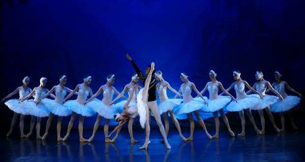 Lago dos Cisnes, pelo Russian Classical Ballet em Beja