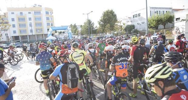 400 ciclistas no Passeio BTT – Rota da Sardinha em Lago