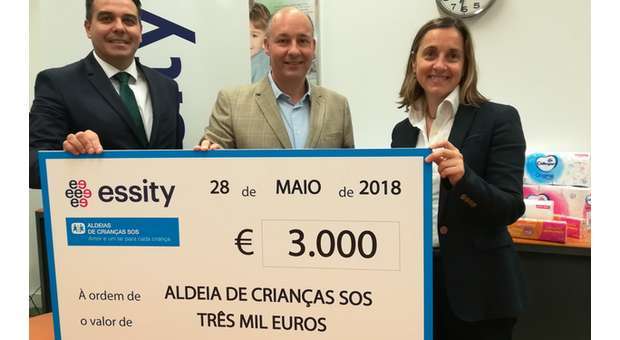 Essity Iberia apoia Aldeias de Crianças SOS com donativo