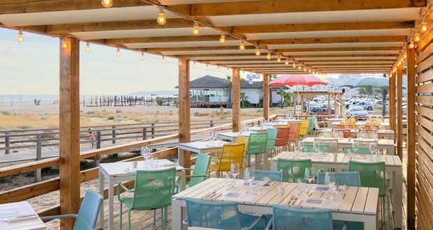 Restaurante Só Verão na Praia de Armação de Pera