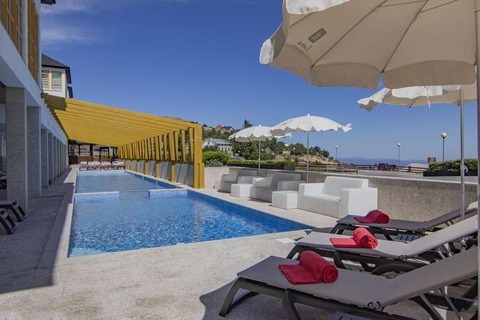 Luna Hotel Serra da Estrela tem nova piscina