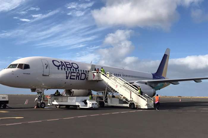 A Cabo Verde Airlines reforça frota com Boeing 757-200