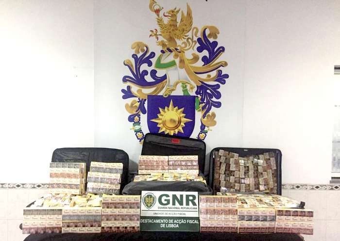 GNR apreende milhares de cigarros no Aeroporto de Lisboa