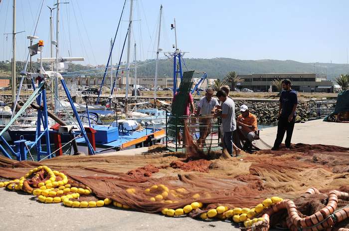 O Governo anuncia medidas de apoia ao setor da pesca