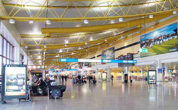 SEF reforçou o serviço nas chegadas do Aeroporto de Faro