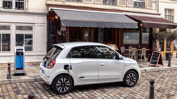 A Renault anuncia o TWINGO Electric com 2 versões