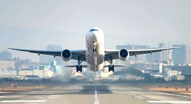 Aeroportos: Mais de 400 passageiros sem teste Covid 19