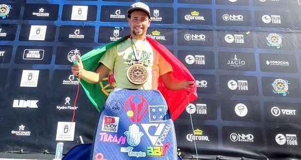 Joel Rodrigues é vice campeão mundial de Bodyboard