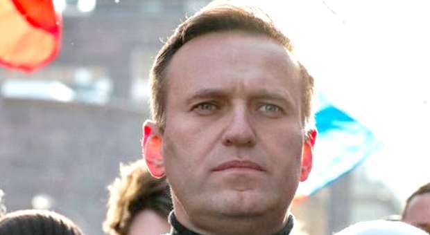 Filha de Alexei Navalny recebe pelo pai o prémio Sakharov