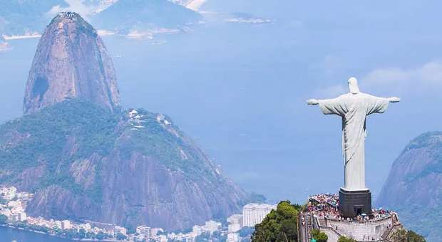 O Brasil anuncia o Programa TURISMO SEGURO