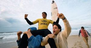 Guilherme Ribeiro é campeão nacional de surf