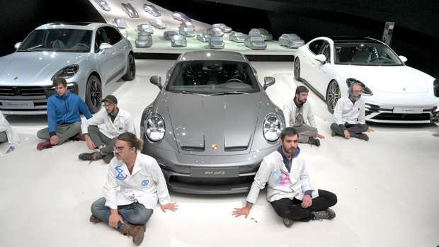 Portuguesas entre os ocupantes do centro Porsche em Wolfsburg