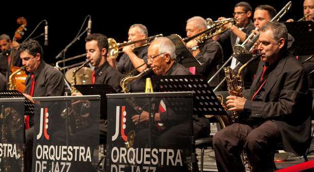 Concerto da OJL com Alaíde Costa em Lagoa