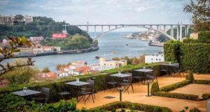 Esplanadas mais reservadas na cidade do Porto