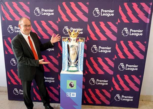 Troféu da Premier League no British Council