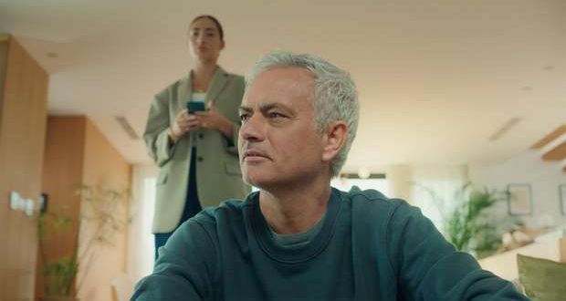 José Mourinho é uma das caras na campanha da Uber Eats